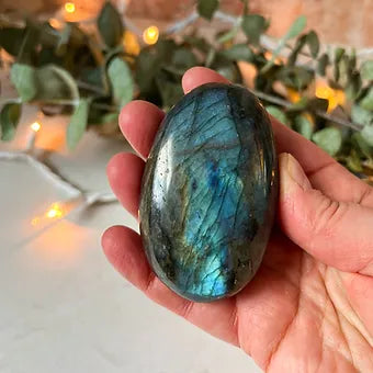 Labradorite Palm Stone - Crystal for communication