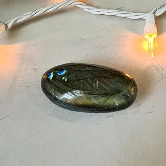 Labradorite Palm Stone - Crystal for Intuition and Insight