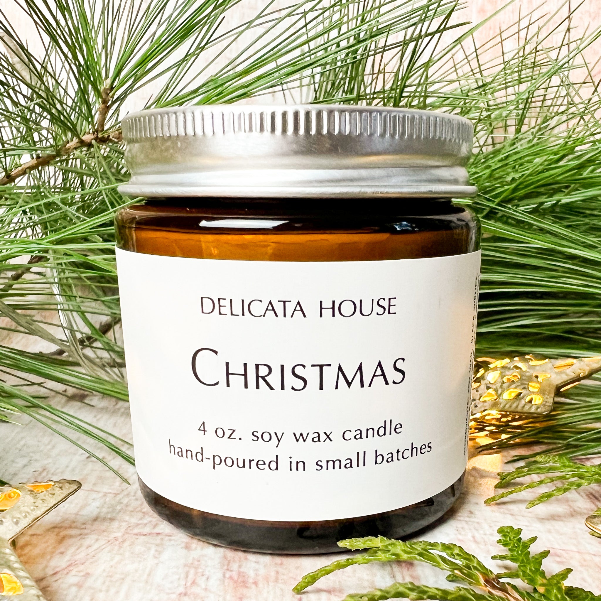 https://delicatahouse.com/cdn/shop/files/Christmas4ozSoyCandle-03_2048x.jpg?v=1702583002