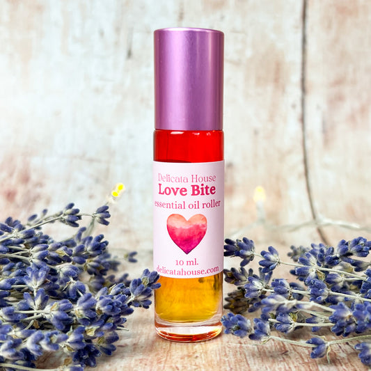 Love Bite Essential Oil Roller - Romance, Passion, Affection, Aphrodisiac - Gift for Lover, Girlfriend