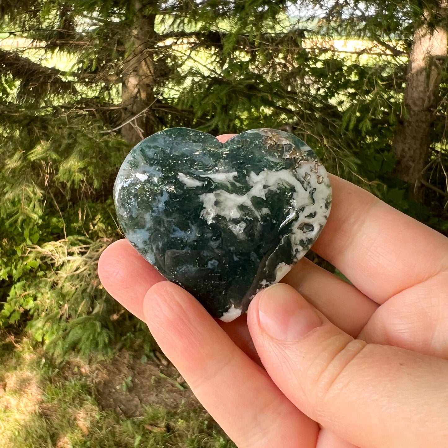 Moss Agate Crystal Heart - Crystal for Abundance, Renewal & New Beginnings