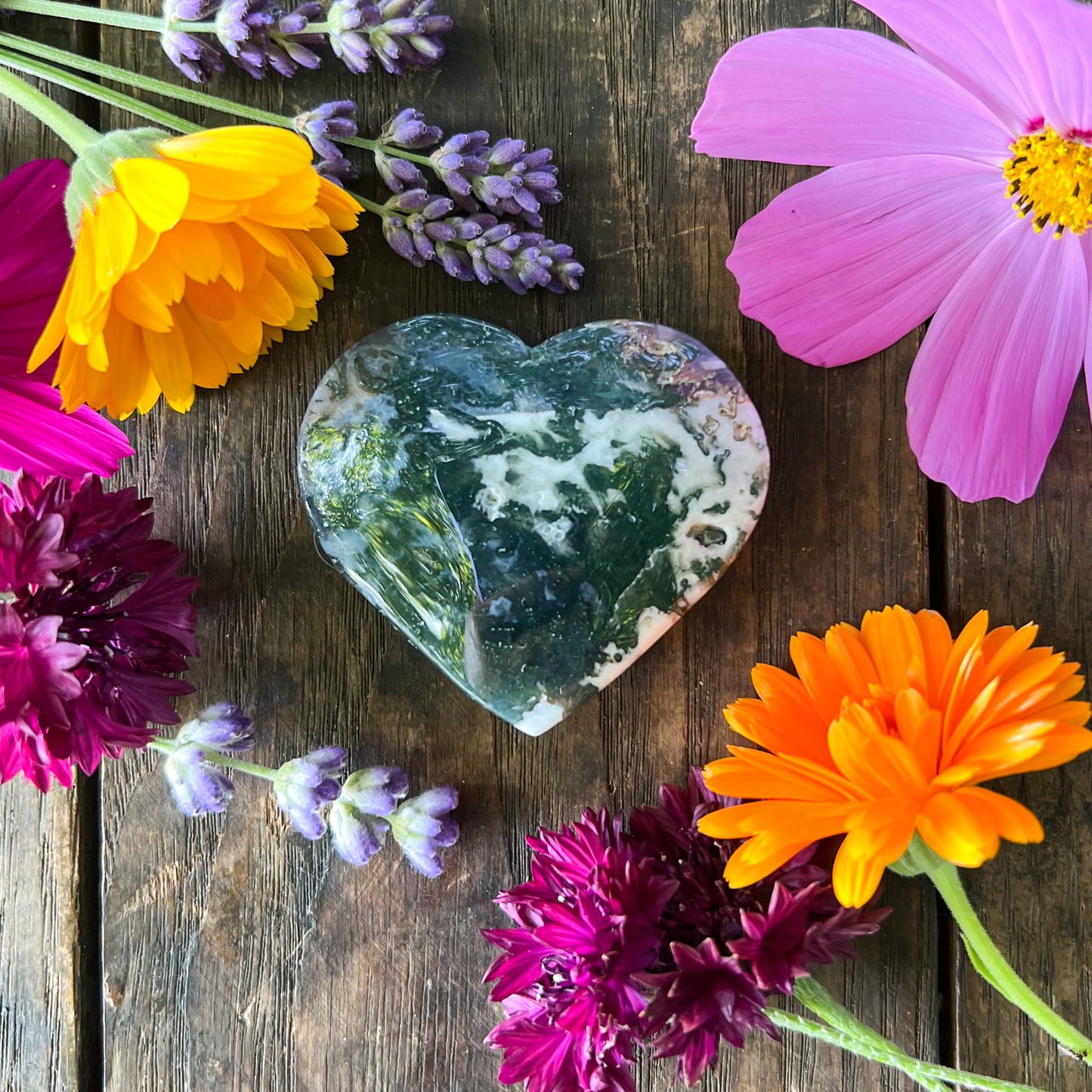 Moss Agate Crystal Heart - Crystal for Abundance, Renewal & New Beginnings