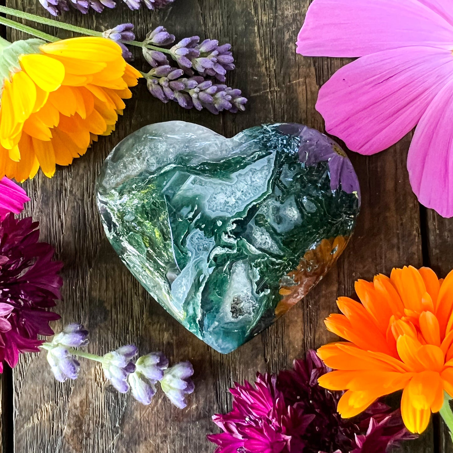 Moss Agate Crystal Heart - Crystal for Abundance, Renewal & New Beginnings