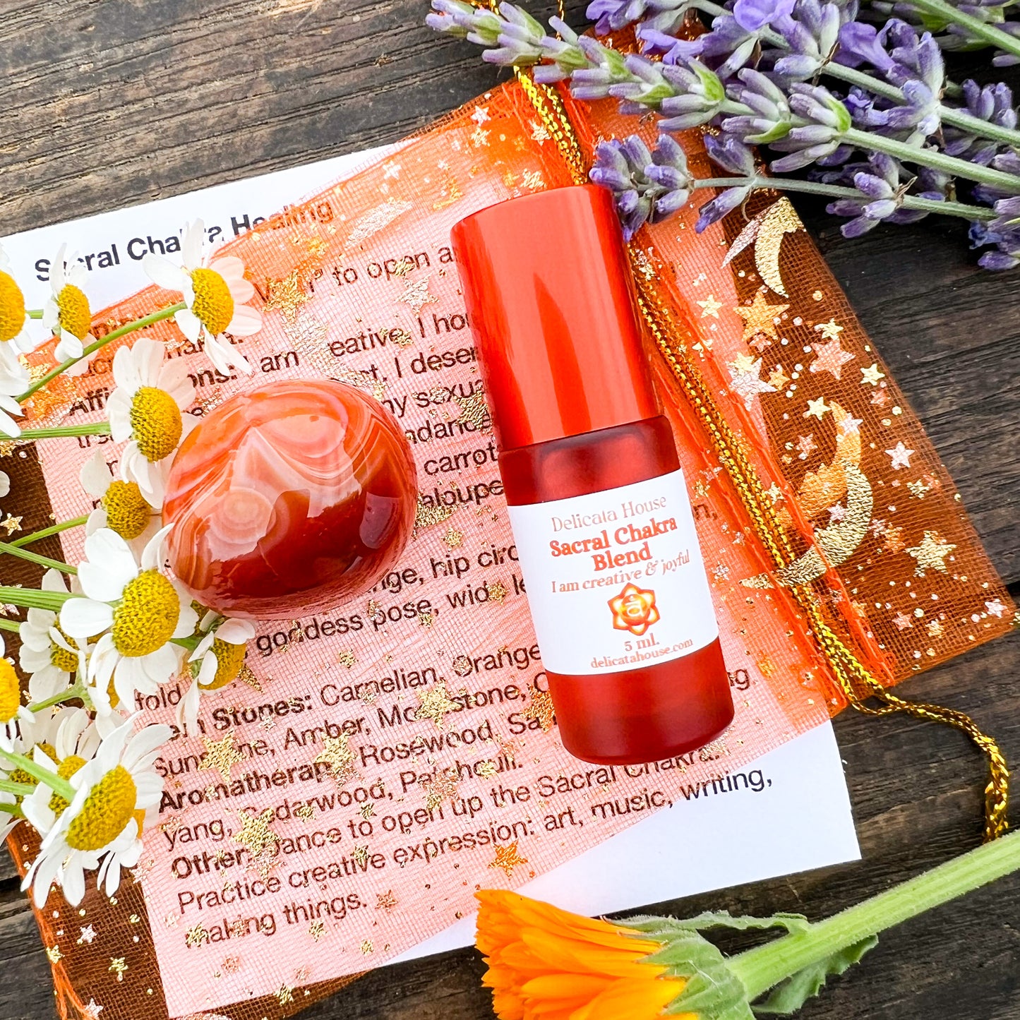 Sacral Chakra Aromatherapy Roller and Sardonyx Crystal - Second Chakra Healing - Sacral Chakra Aromatherapy and Gem Stone Set