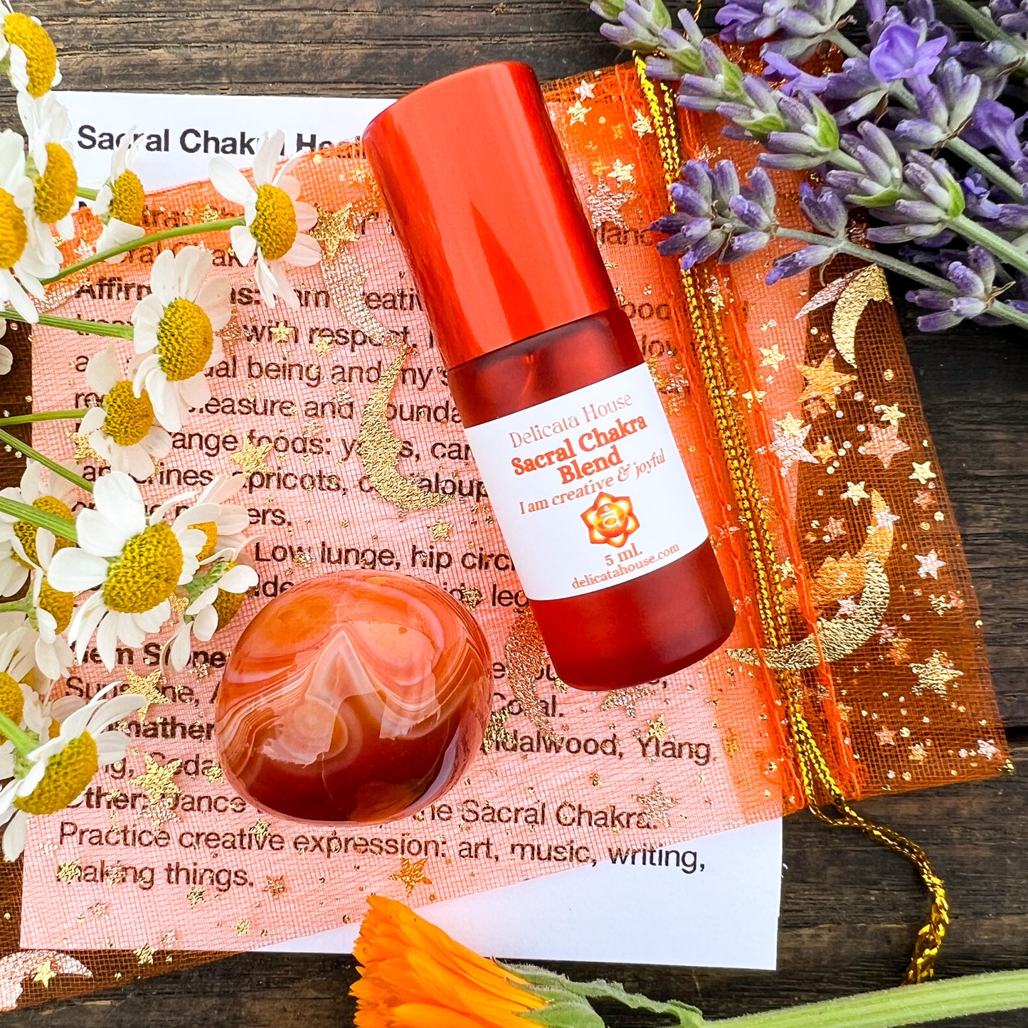 Sacral Chakra Aromatherapy Roller and Sardonyx Crystal - Second Chakra Healing - Sacral Chakra Aromatherapy and Gem Stone Set