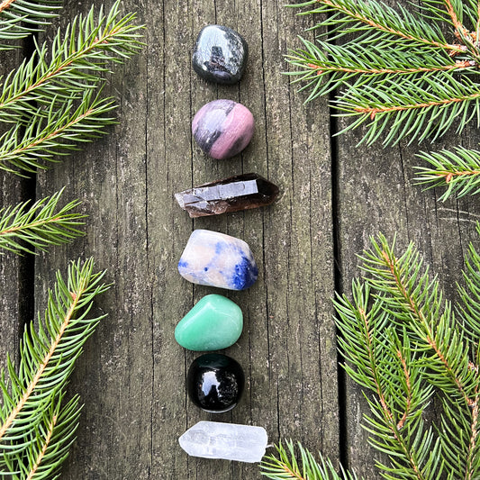 Travel Protection Crystals Set - Grounding, Positive Energy, Stress Relief - Root Chakra balancing