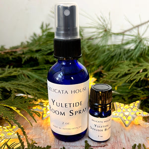 Yuletide Aromatherapy Gift Set - Yuletide Diffuser Blend and Room Spray Bundle - Aromatherapy Gift Set