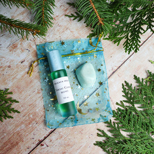 Chakra Sets - Throat Chakra Set - 5th Chakra Healing - Throat Chakra Roller Bottle and Amazonite Gem Stone - 5th Chakra Balancing - Aromatherapy for Throat Chakra -