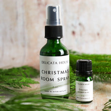 Load image into Gallery viewer, Christmas Aromatherapy Set - Christmas Diffuser Blend and Christmas Room Spray - Christmas Aromatherapy Gift Set