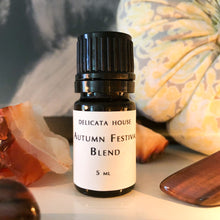 Load image into Gallery viewer, Autumn Festival Aromatherapy Diffuser Blend - Spicy Sweet Festive Aromatherapy - Fall Aromatherapy - Autumn Aromatherapy